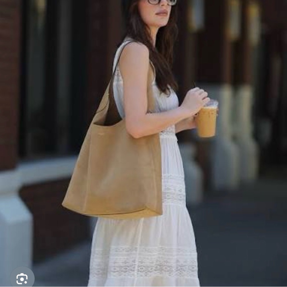 Coach Brooklyn 39 sand suede